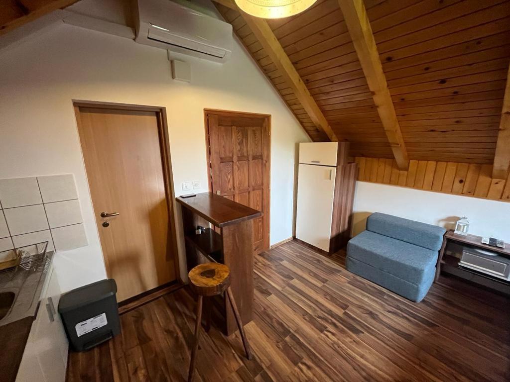 Cesargradska Klet Apartment